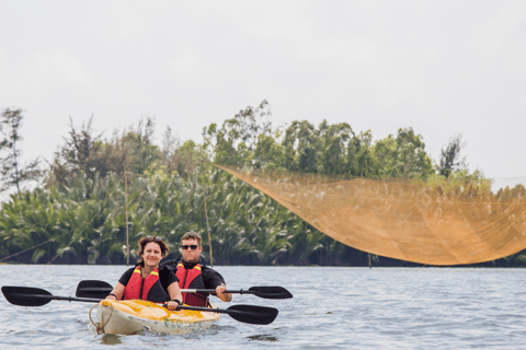 Hoi An : Excursion d'une journée à vélo et en kayakHoi An : Excursion à vélo et en kayak