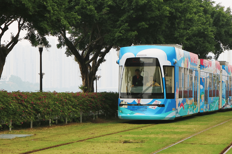 Guangzhou: One-Day Riverside Sightseeing Tram Pass