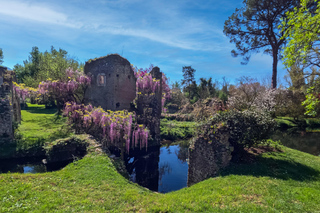 Garten von Ninfa: Tagesausflüge und Touren ab Rom