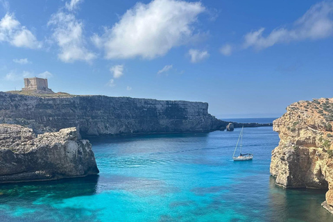 Malta: Private Speedboat Charter with Swim Stops