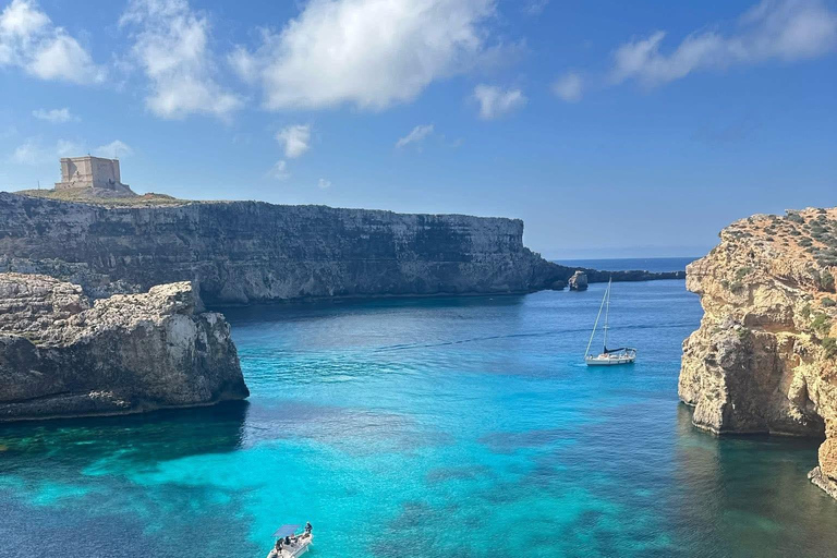 Malta: Private Speedboat Charter with Swim Stops