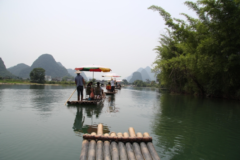 Yangshuo: Lo más destacado en 2 días+Ciclismo, Rafting y Senderismotour guiado en inglés