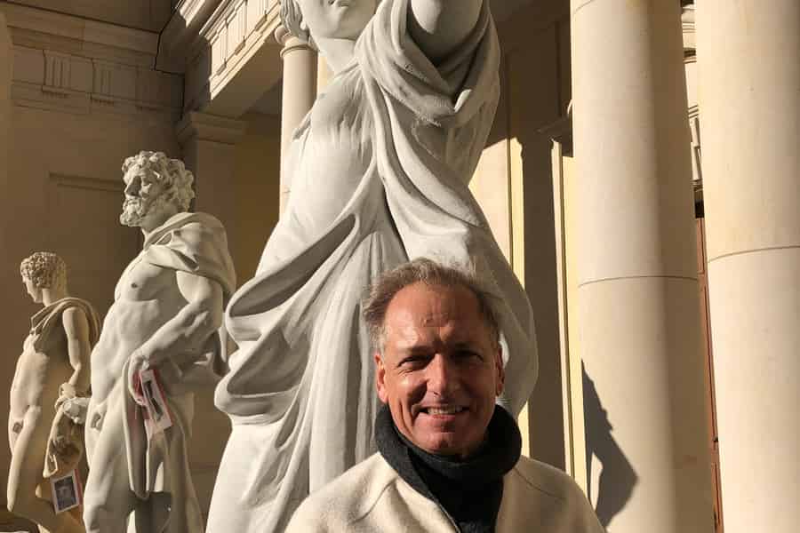 Berlin: Geführte Palast Tour mit dem Insider. Foto: GetYourGuide Berlin: Geführte Palast Tour mit dem Insider. Foto: GetYourGuide