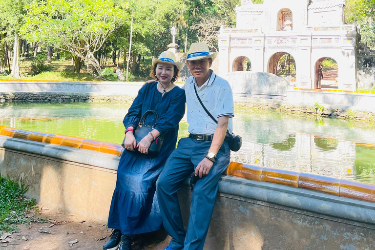 Hue: Tam Giang Lagoon Sunset Tour med fisk- och skaldjursmiddag