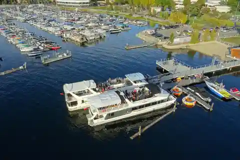 Kelowna Sunset Dinner Cruise