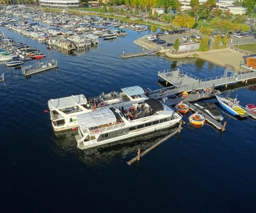 Kelowna Sunset Dinner Cruise
