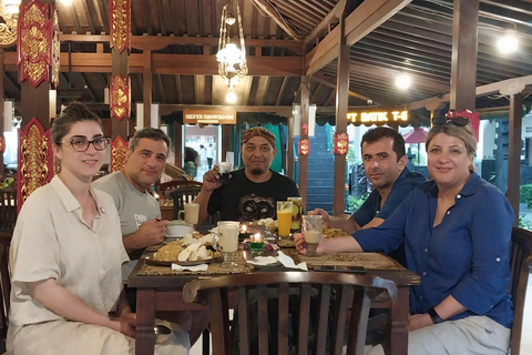 Yogyakarta Village & Traditional Experience with Sunset