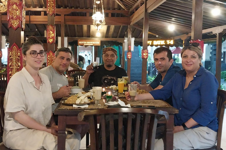 Yogyakarta Village & Traditional Experience with Sunset