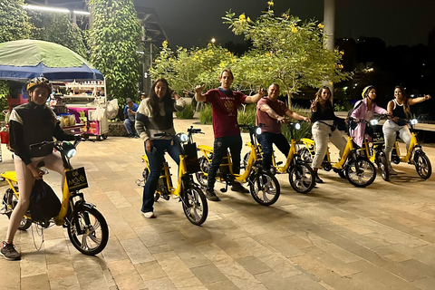 Medellin: City Tour by Electric Bicycle + Gourmet Dinner Medellín City Tour by Electric Bicycle + Gourmet Dinner