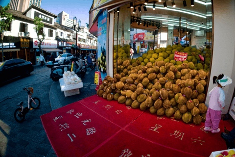 Hangzhou Food Tour & Walk Through City History