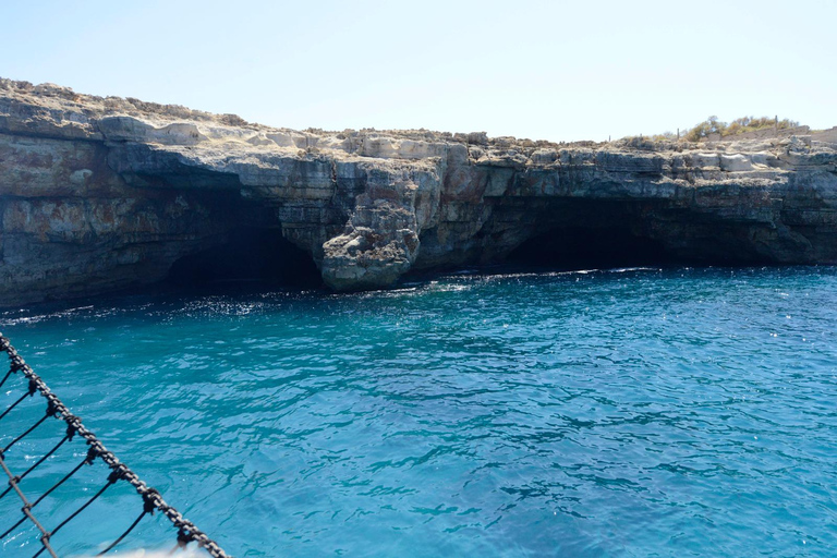Rethymno: Pirate Caves & Camarola Arch Boat Cruise