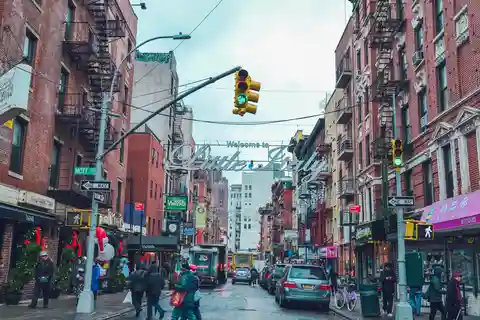 NYC: Transfer w jedną stronę z lotniska EWR, LGA, JFK i wycieczka po mieście