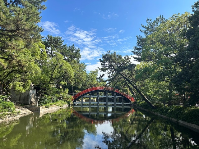 Osaka: Sumiyoshi, Osaka's Most Iconic Shrine - Private Tour