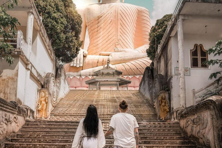 Bentota: paramotoring z pilotem i safari po rzeceOdbiór z Kolombo i Negombo