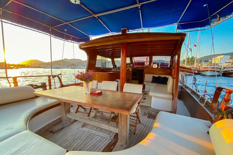 Bodrum: Private VIP Gulet Boat Tour With Lunch For 6 Hour Bodrum: Private VIP Gulet Boat Tour With Lunch For 6 Hour
