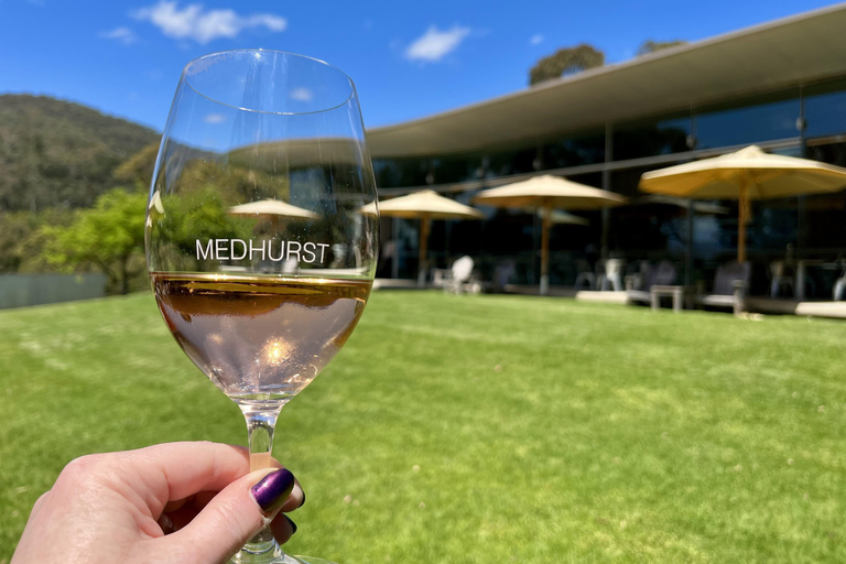 Melbourne: Yarra Valley Wine Bubbles & Kangaroos Tour