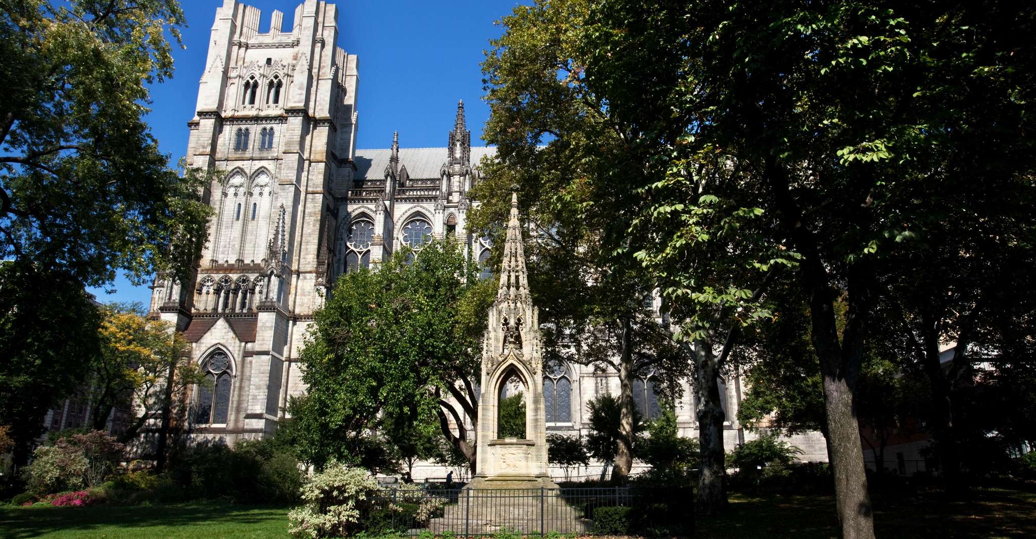 NYC, Cathedral of St. John the Divine Self-Guided Tour - Housity