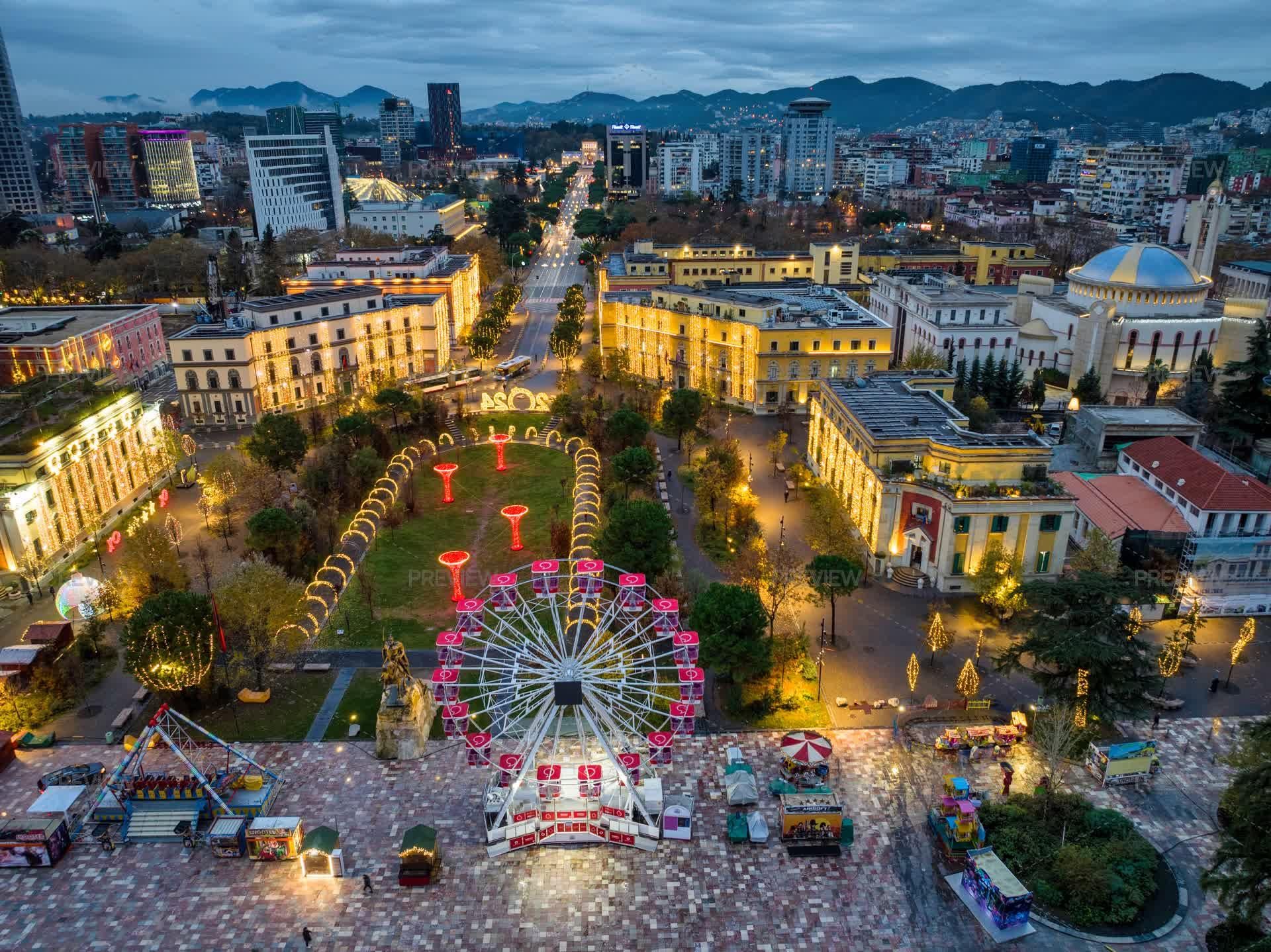 Tirana: Geführter Rundgang auf Französisch/Italienisch/Englisch usw.