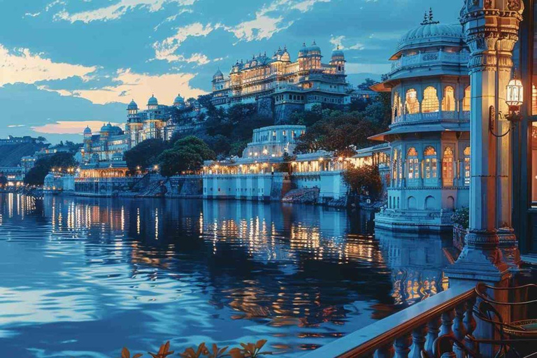 Udaipur: 2-Day Guided City Tour with Boat Ride & Show