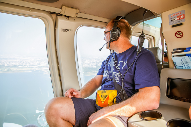 NYC: Passeio de helicóptero pela ilha de Manhattan com tudo incluídoDe Manhattan: 25 a 30 minutos de voo