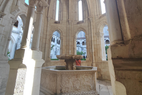 From Lisbon: Medieval Tour, Batalha, Tomar, Alcobaça, Óbidos Private Tour Option