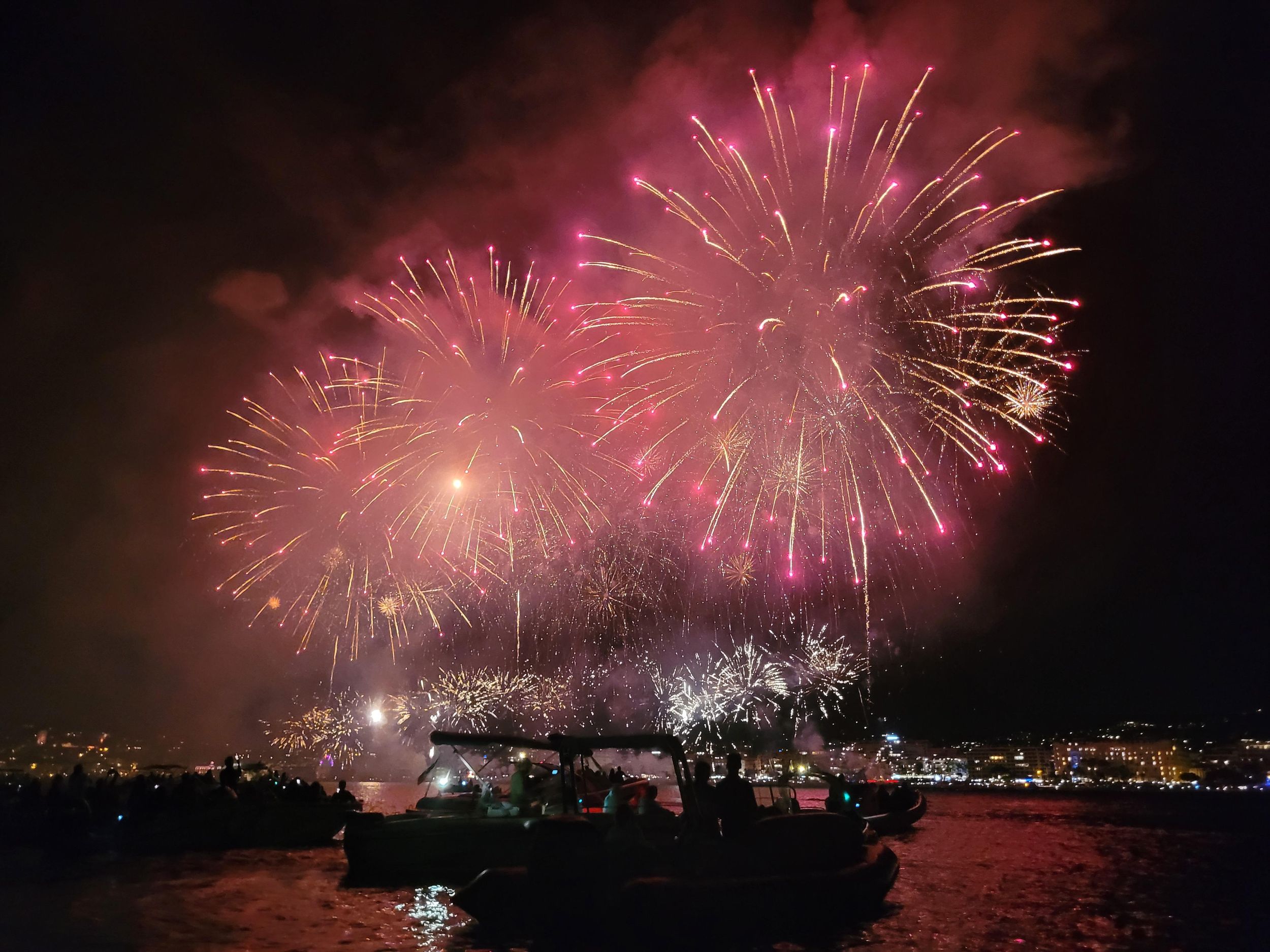 Antibes – Feuerwerk vom Boot aus und kostenloser Aperitif
