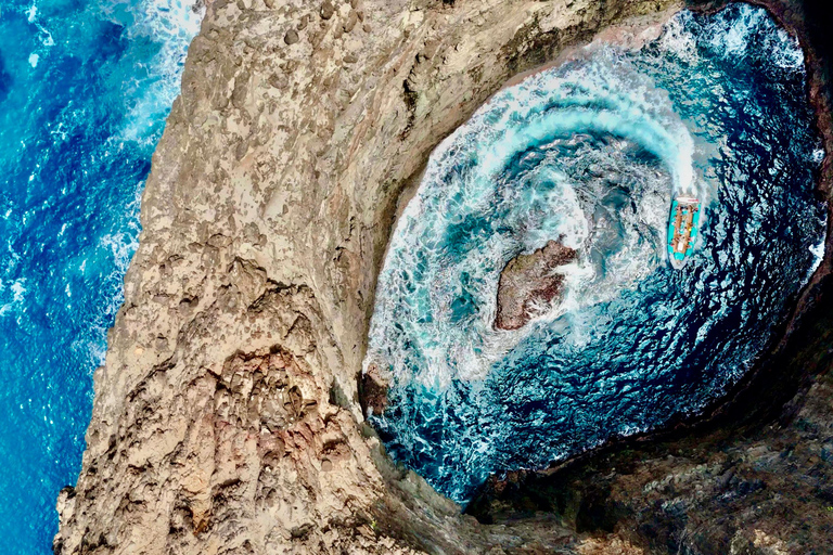 Waimea: Nā Pali Coast Zodiac Raft Sea Caves + Snorkel Nā Pali Coast Zodiac Raft Sea Caves + Snorkel Expedition