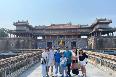 Da Nang: Hue Imperial Citadel and Khai Dinh Tomb Tour Join with Group Tour by Bus through Hai Van Tunnels