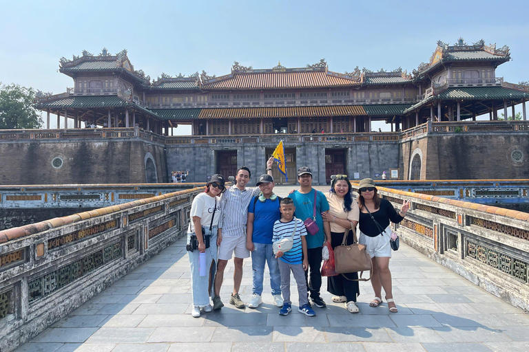 Da Nang: Hue Imperial Citadel and Khai Dinh Tomb Tour Join with Group Tour by Bus through Hai Van Tunnels