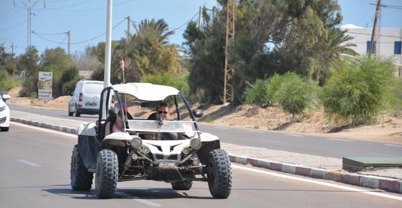 Djerba: 1.5h Buggy Tour with Beach Ride & Off-Road Fun