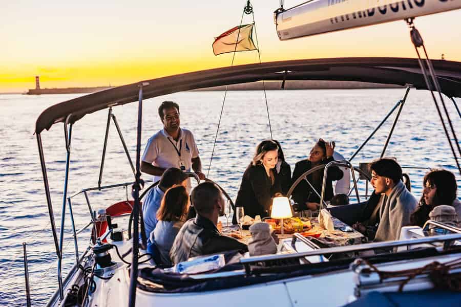Porto: Private Douro-Rundfahrt mit Weinprobe. Foto: GetYourGuide Porto: Private Douro-Rundfahrt mit Weinprobe. Foto: GetYourGuide