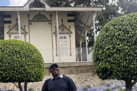 Addis Ababa Layover Tour: Unity Park, Coffee & Local Lunch