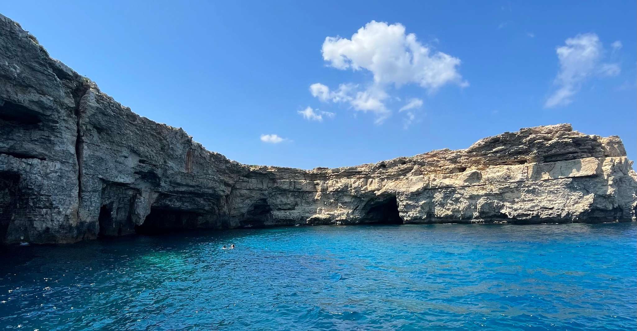 Malta, Comino, Blue Lagoon, Crystal Lagoon and Caves Cruise - Housity