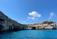 Malte, Comino, Blue Lagoon, Crystal Lagoon et Caves Cruise - Housity