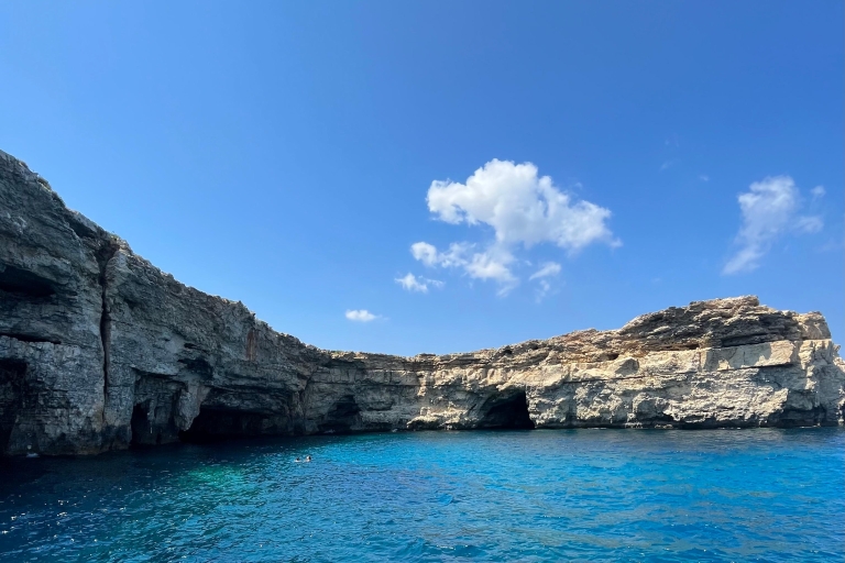 Desde Malta:Alrededores de Comino, Laguna Azul, Laguna de Cristal y Cuevas