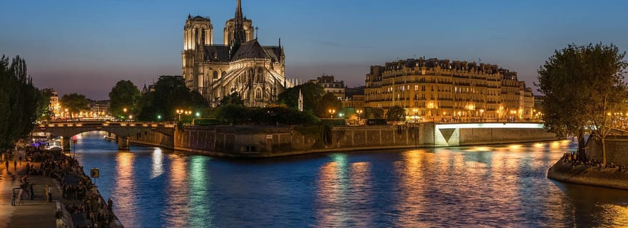 Notre-Dame : visite guidée exclusive en plein air et secrets cachés