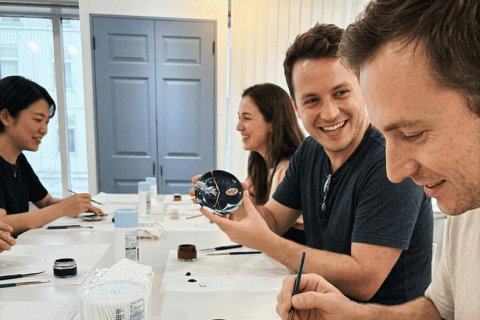 Osaka: Kintsugi (Gold Repair) Pottery Workshop