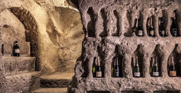 Underground Cave Visit with Food & Wine Tasting near Asti