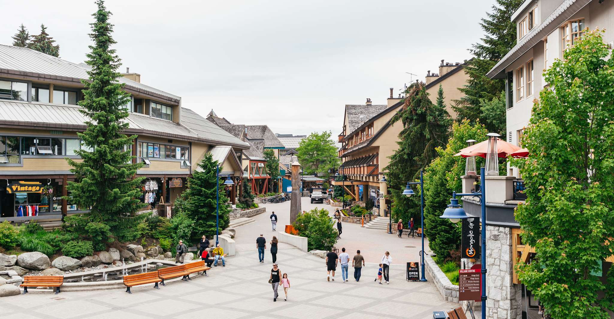 温哥华、海对天贡多拉和Whistler日旅行 - Hizvo