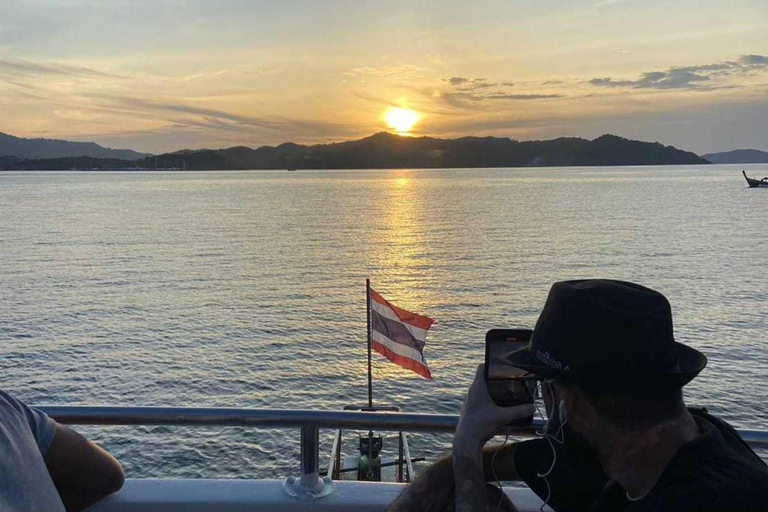 Phuket: James Bond Island Sea Canoe with Sunset by Big Boat Day Trip with Shared Transfer Excluding National Park Fee