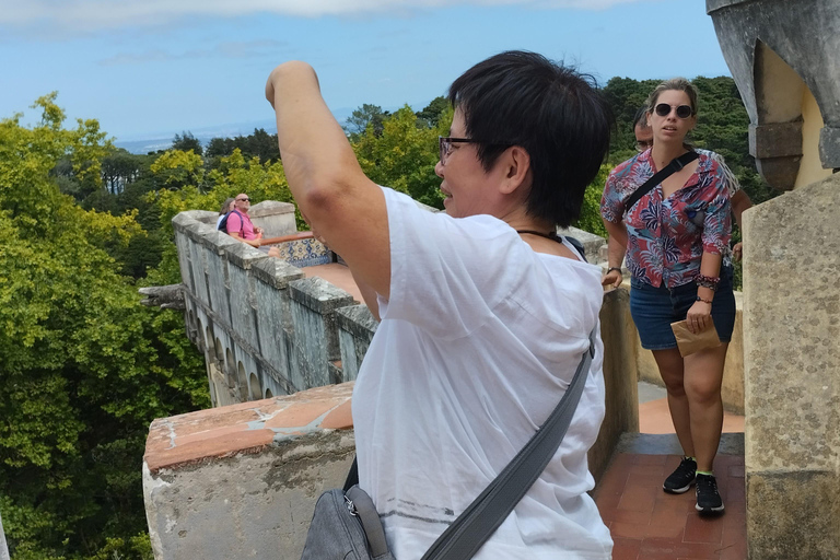 Da Lisbona: Tour privato di Fátima e SintraDa Lisbona: tour privato di Fatima e Sintra