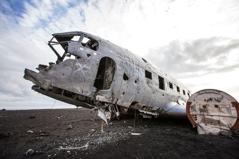 Iceland: Shuttle Service to the Plane Wreck