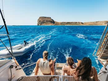 From Kissamos: Balos Gramvousa Sailing Cruise with Lunch