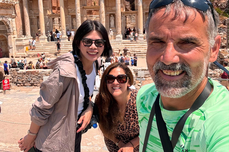 İzmir: 3-Day Ephesus, Sardis, Pergamon and Pamukkale Tour Private option from İzmir Airport or Kusadasi
