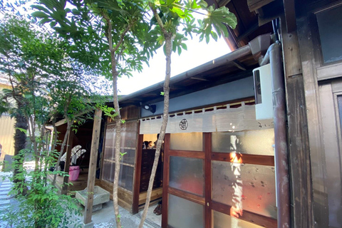 Tokyo: Authentic Samurai Experience, at a antique house