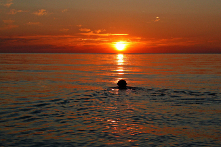 St. Julian's: Comino Blue Lagoon Sunset Cruise by Speedboat Departure at 6:30 PM