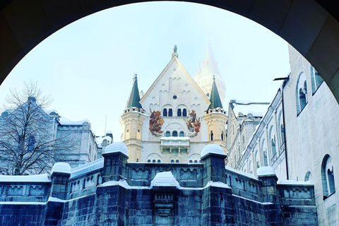 Munich - Neuschwanstein Castle+Linderhof Private Tour