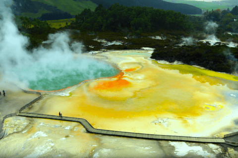 WAI-O-TAPU, ROTORUA & HUKA FALLS RC - DAY TOUR FROM AUCKLAND