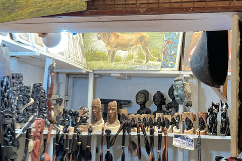 Tour del mercato Maasai di Arusha e del Museo della Tanzanite