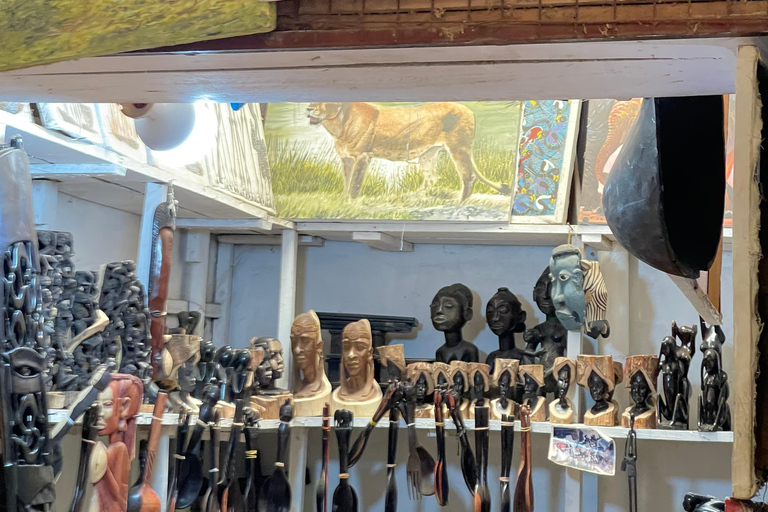 Tour del mercato Maasai di Arusha e del Museo della Tanzanite